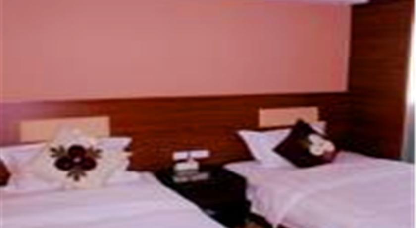 Bremen Holiday Hotel Harbin Bagian luar foto