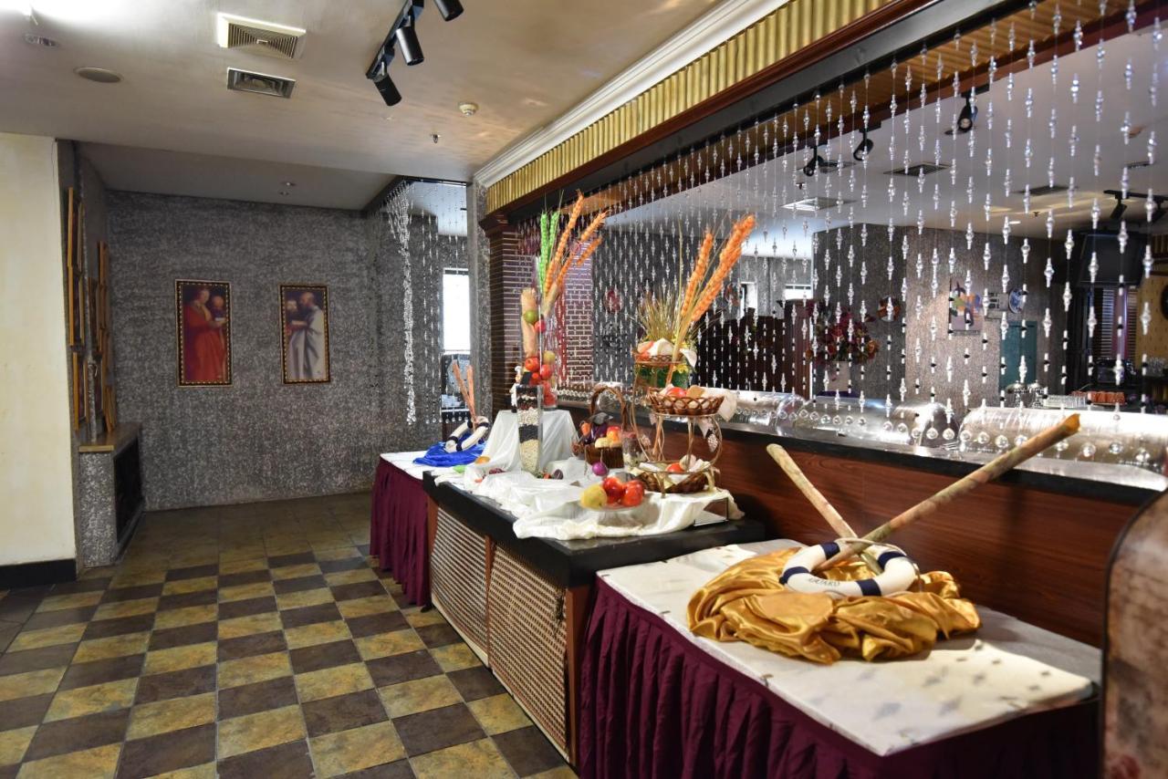 Bremen Holiday Hotel Harbin Bagian luar foto